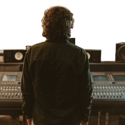 Des studios d’enregistrement et de recherche sonore